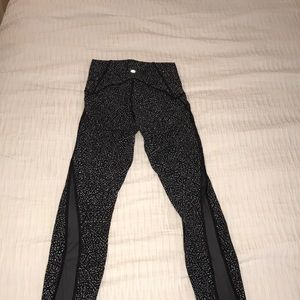 Lululemon leggings size 4